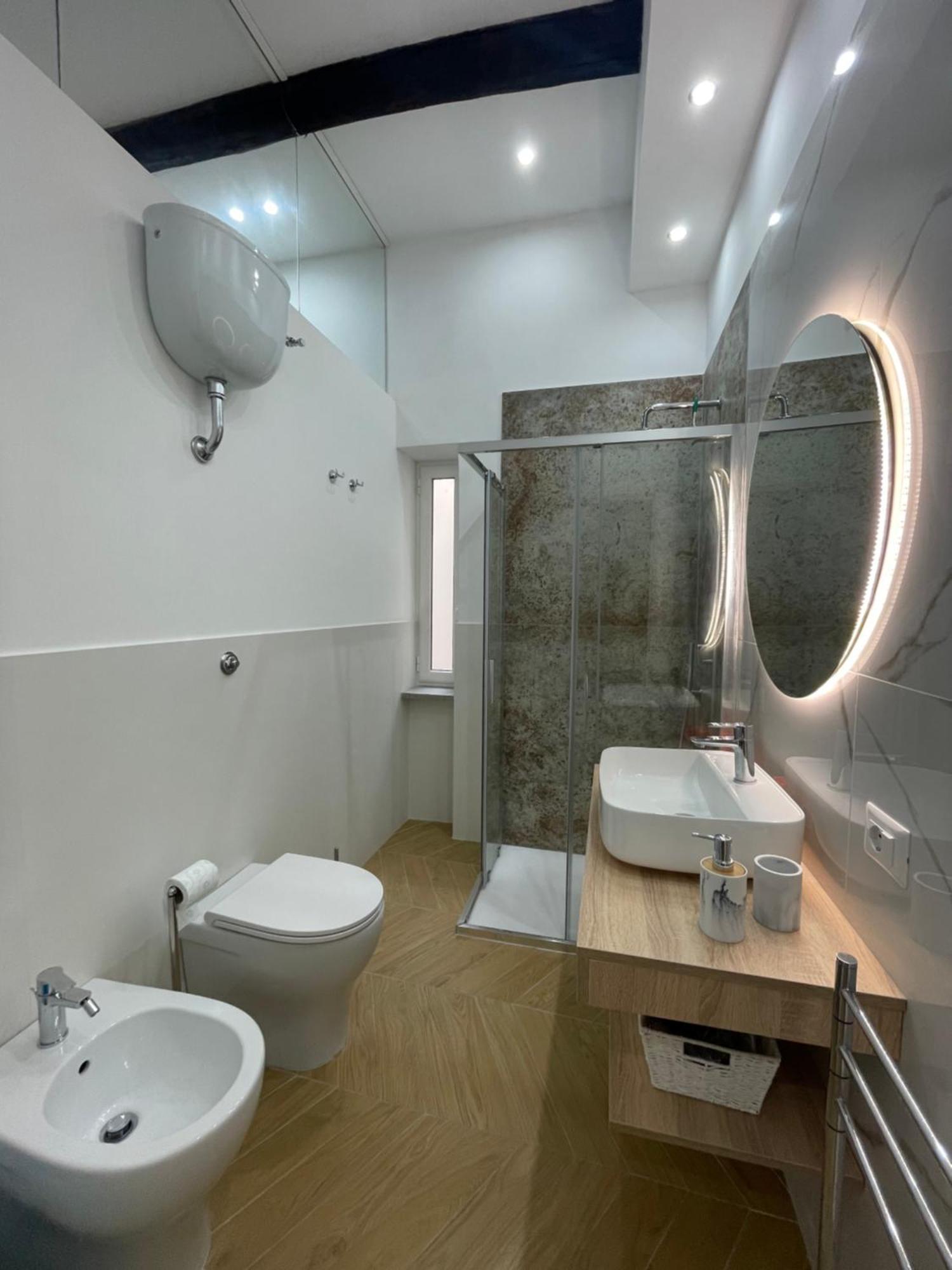 Gennarino Apartments - Panorama Suite With Balcony And Urban Loft Naples Exterior photo
